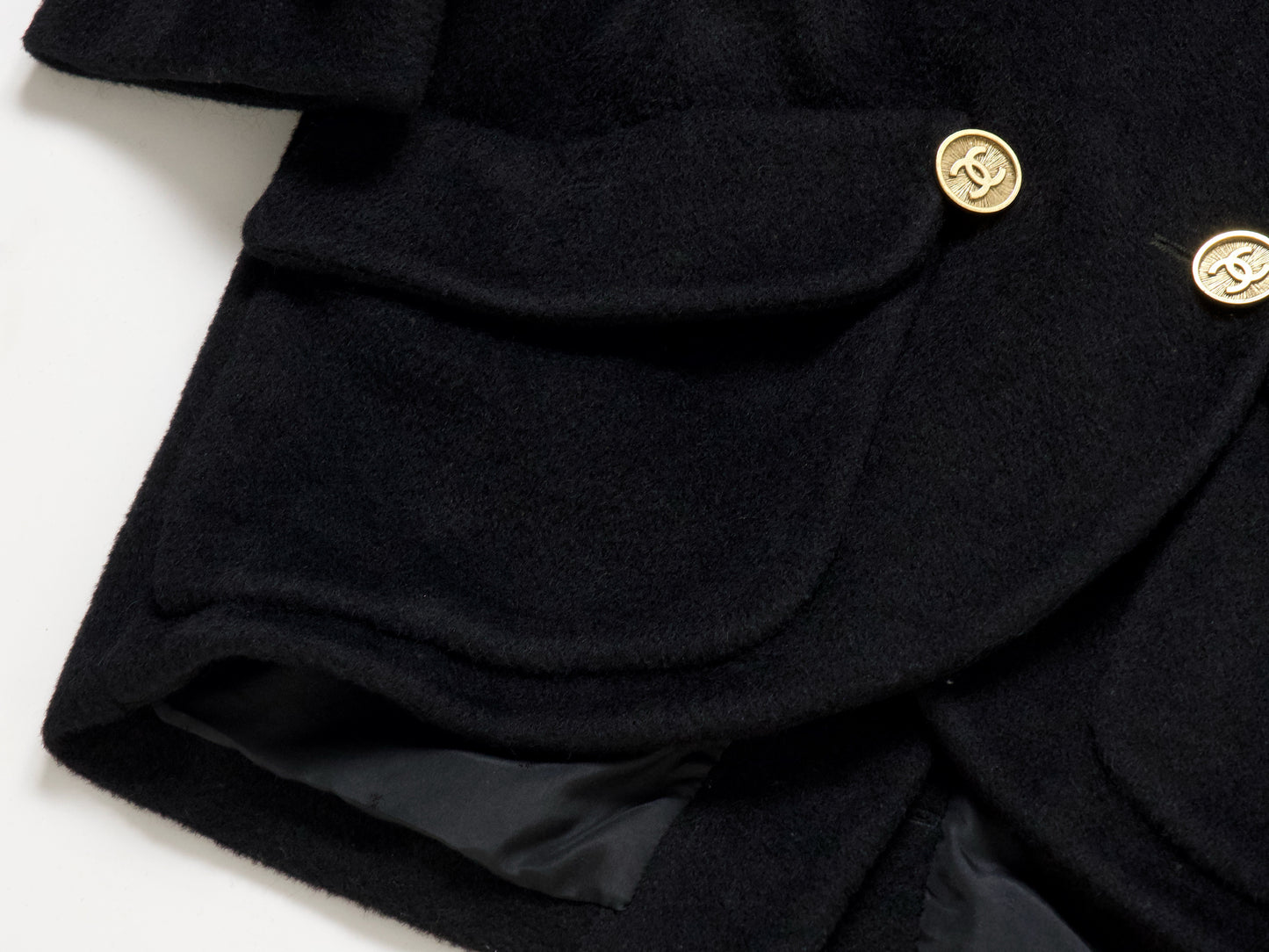 (10462_0133) CHANEL Fall/Winter 1990 Runway Woolmossa Big Coat 34 Black Coat