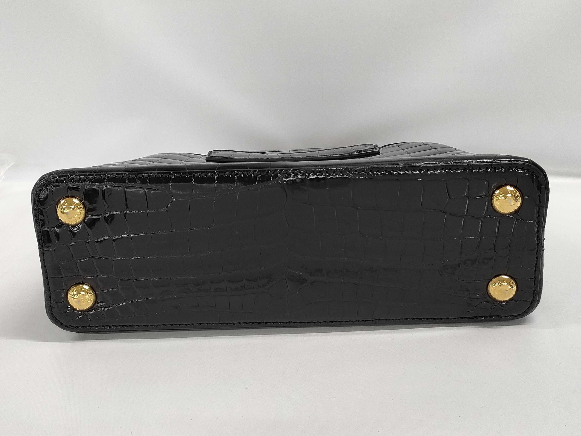 LOUIS VUITTON LOUIS VUITTON Capucines BB Black Crocodile Handbag