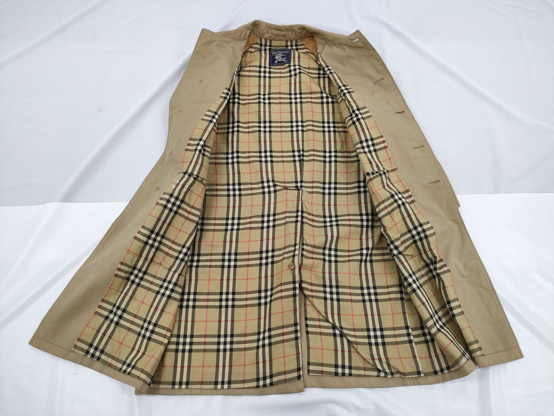 (10462_0218) BURBERRY Coat Coat