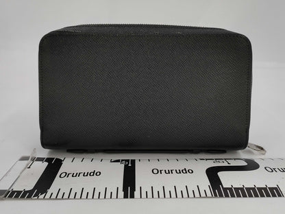 LOUIS VUITTON Taiga Zippy XL Wallet