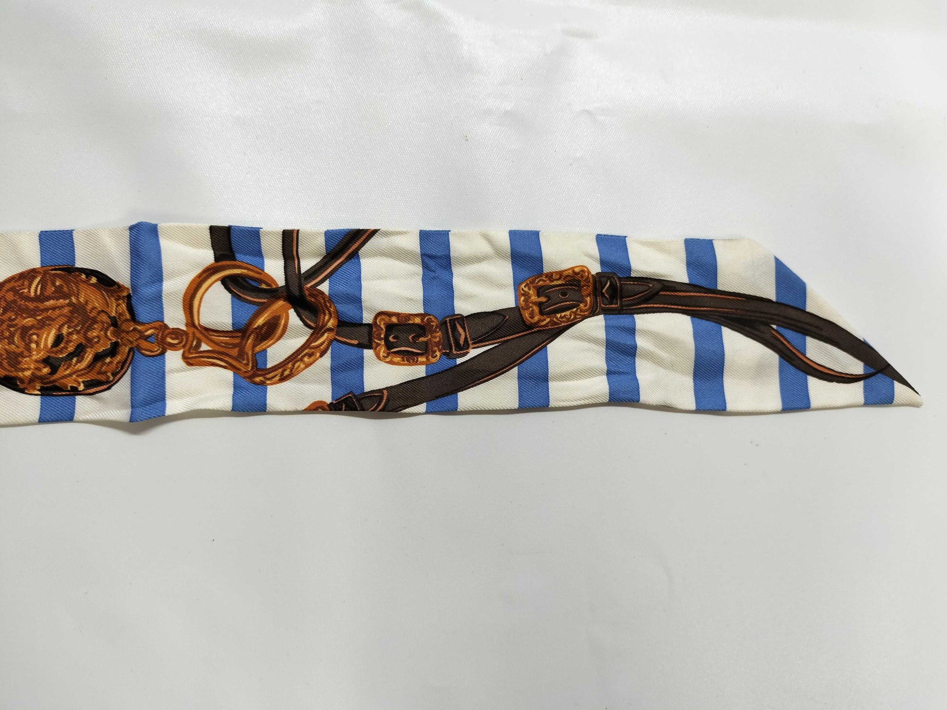 (10462_0106) HERMES Twely Twely Border Scarf