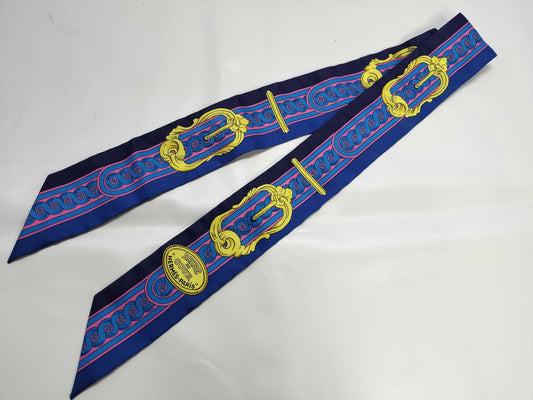 (10462_0056) HERMES Twiley Hermes Twiley BRIDE DE COUR Court Le Blue Indigo/Rose Viff/Gold Scarf