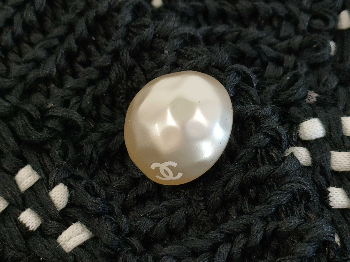 (10462_0118) CHANEL Braided Logo Short Cardigan M Equivalent Cardigan