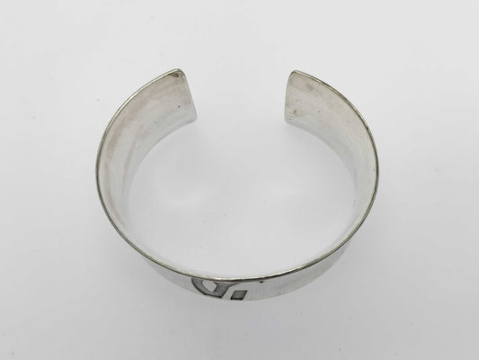 (10461_0050) Yves Saint Laurent Yves Saint Laurent 925 Bangle Bracelet Bangle