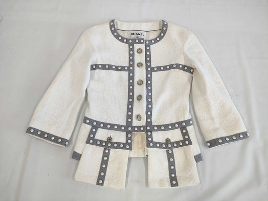 (10462_0129) CHANEL CHANEL Pearl Trim White Jacket Size 34 Jacket