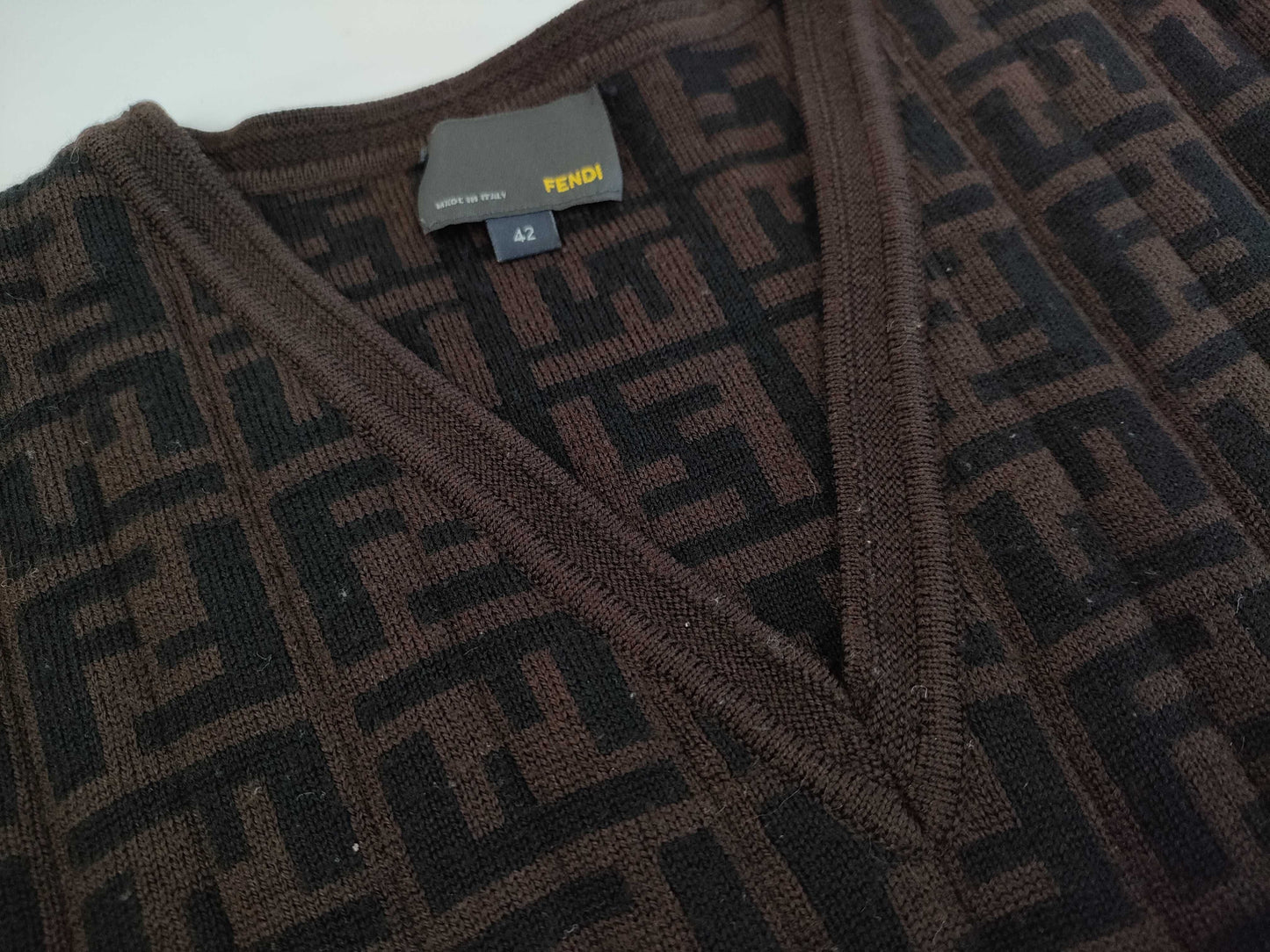 (10462_0255) FENDI Zucca Sweater 42 Tops