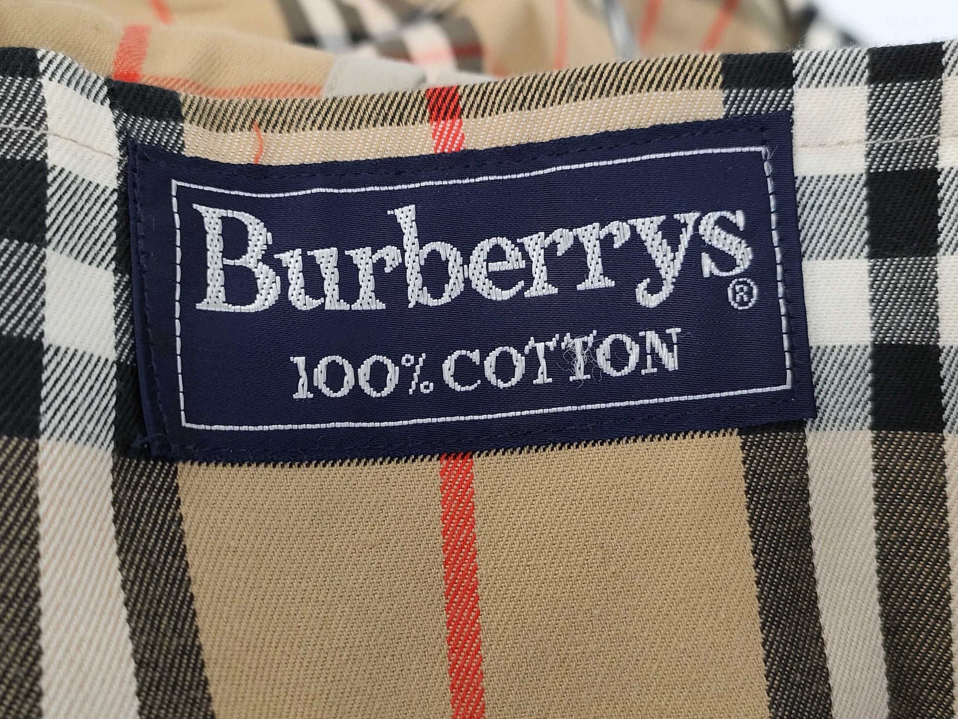 (10462_0215) BURBERRY Coat W96C Coat