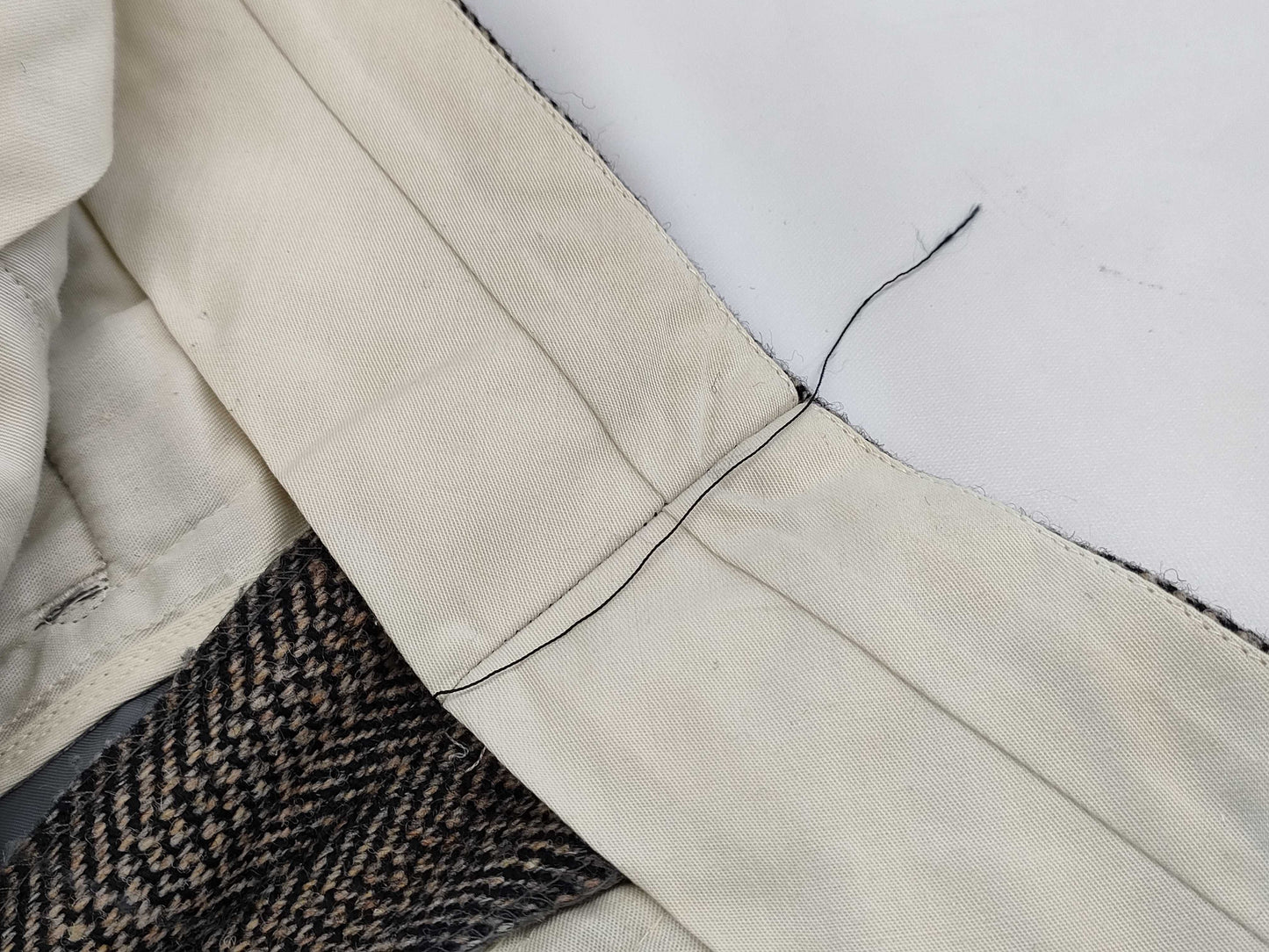 (10462_0227) BURBERRY Burberry Suit Set Up Jacket Business Button Men's Herringbone Cedar Twill Wool Size 165 C-TK83 Jacket