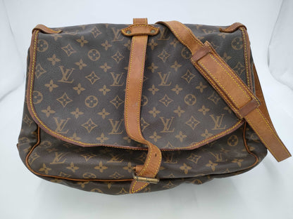LOUIS VUITTON Monogram Saumur Shoulder Bag