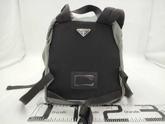 (10460_0242) PRADA Nylon PRADA Nylon Tesuto Rucksack Grey Triangle Plate Bag Rucksack