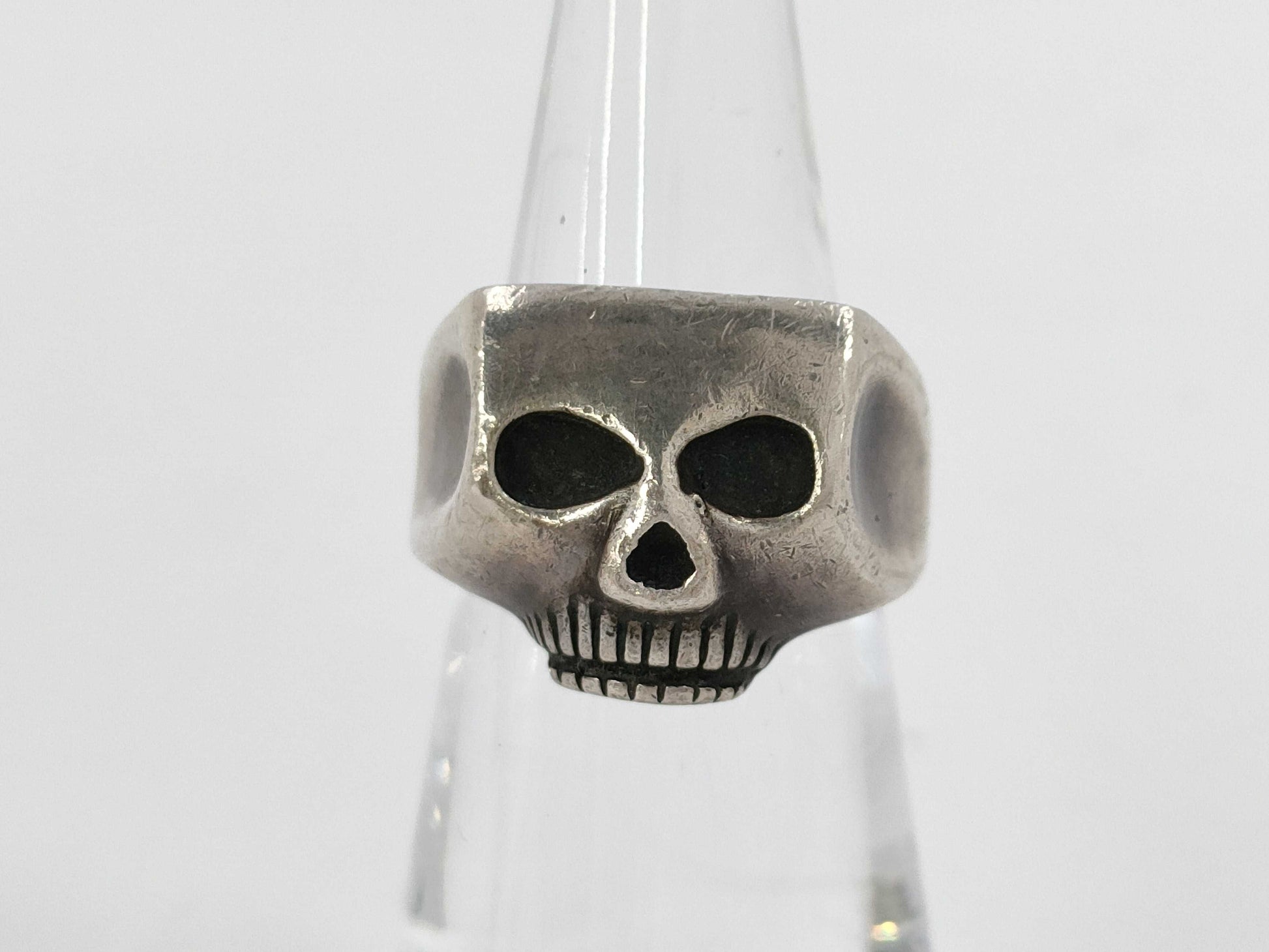 (10461_0313) Flashpoint Skull Ring Sterling Silver Ring