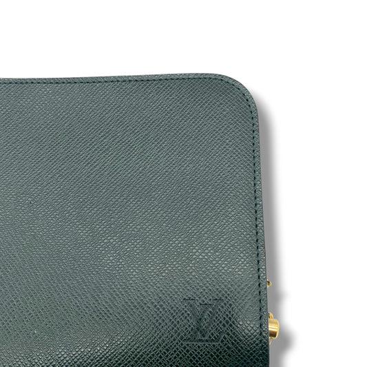 (10463_0006) LOUIS VUITTON 2 Pieces Taiga Clutch Bag Second Bag Business Bag Clutch Bag