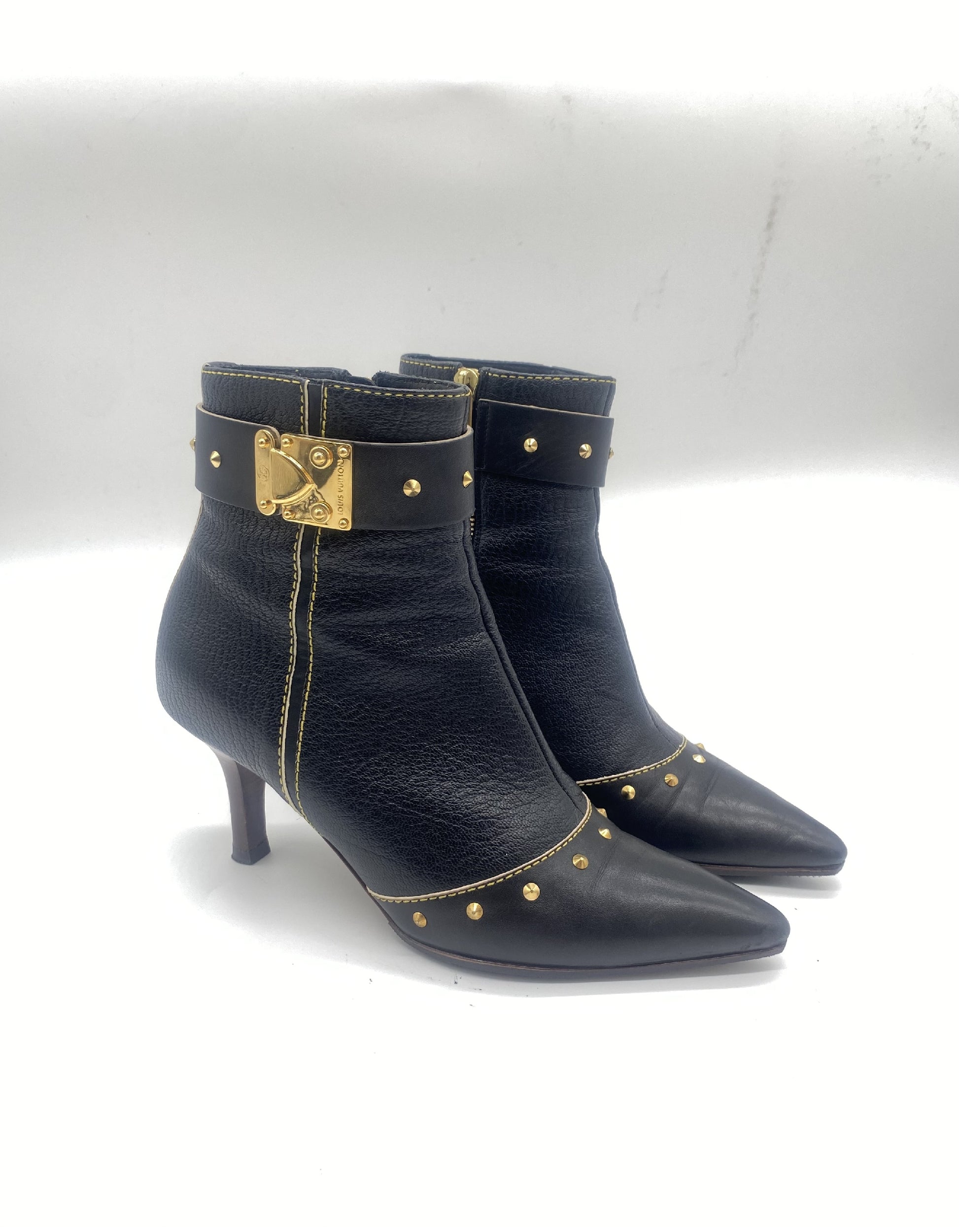 LOUIS VUITTON Louis Vuitton Bootie MA0053 Size 35 1/2 Pumps