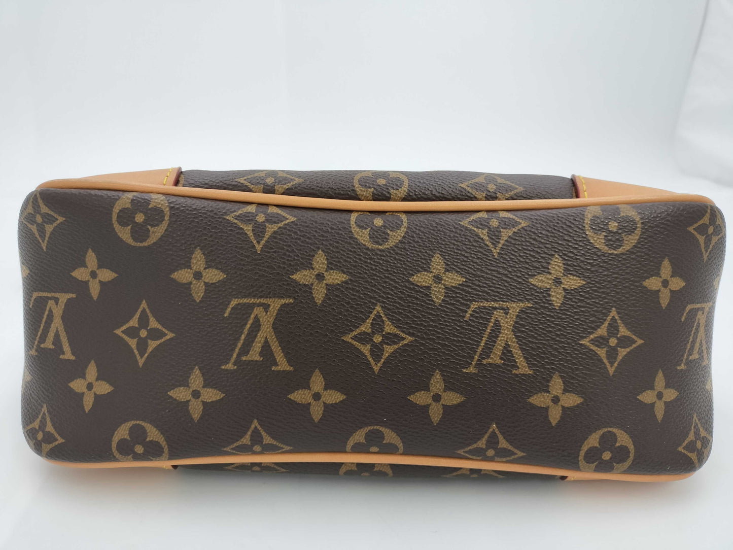 LOUIS VUITTON Monogram Boulogne NM M45832 RFID Shoulder Bag