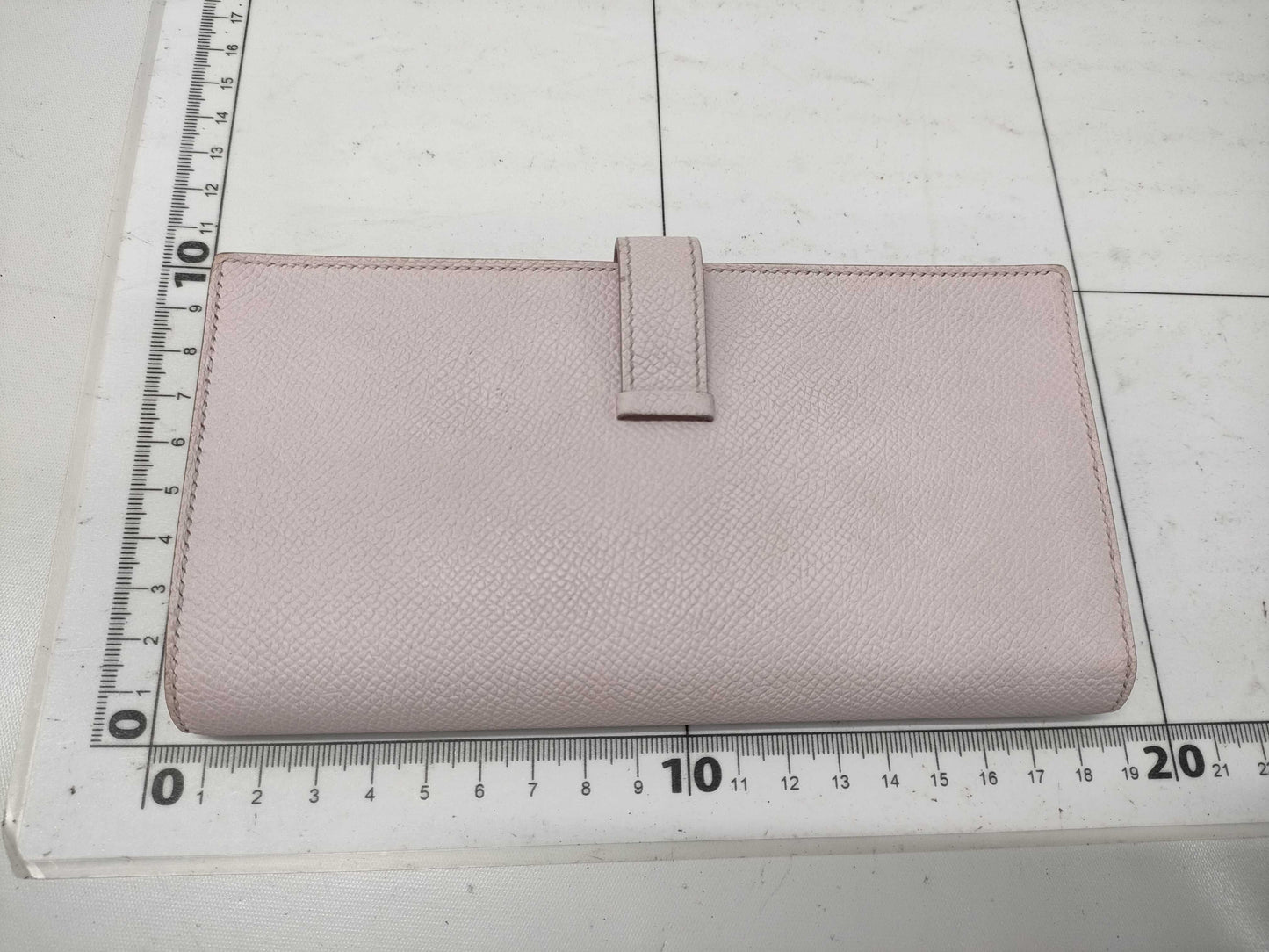 HERMES Bearn Soufflet Wallet Pink Wallet