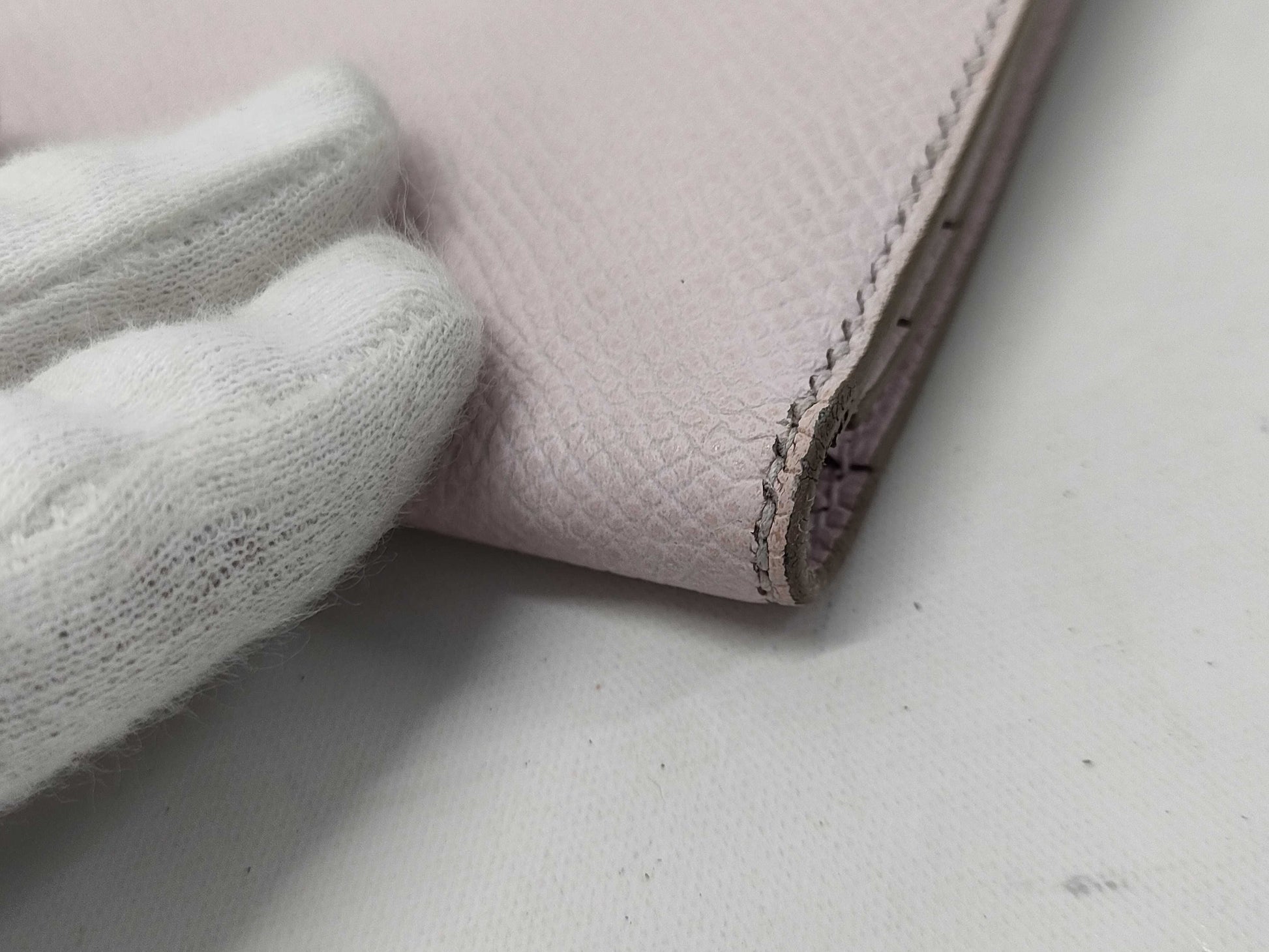 HERMES Bearn Soufflet Wallet Pink Wallet