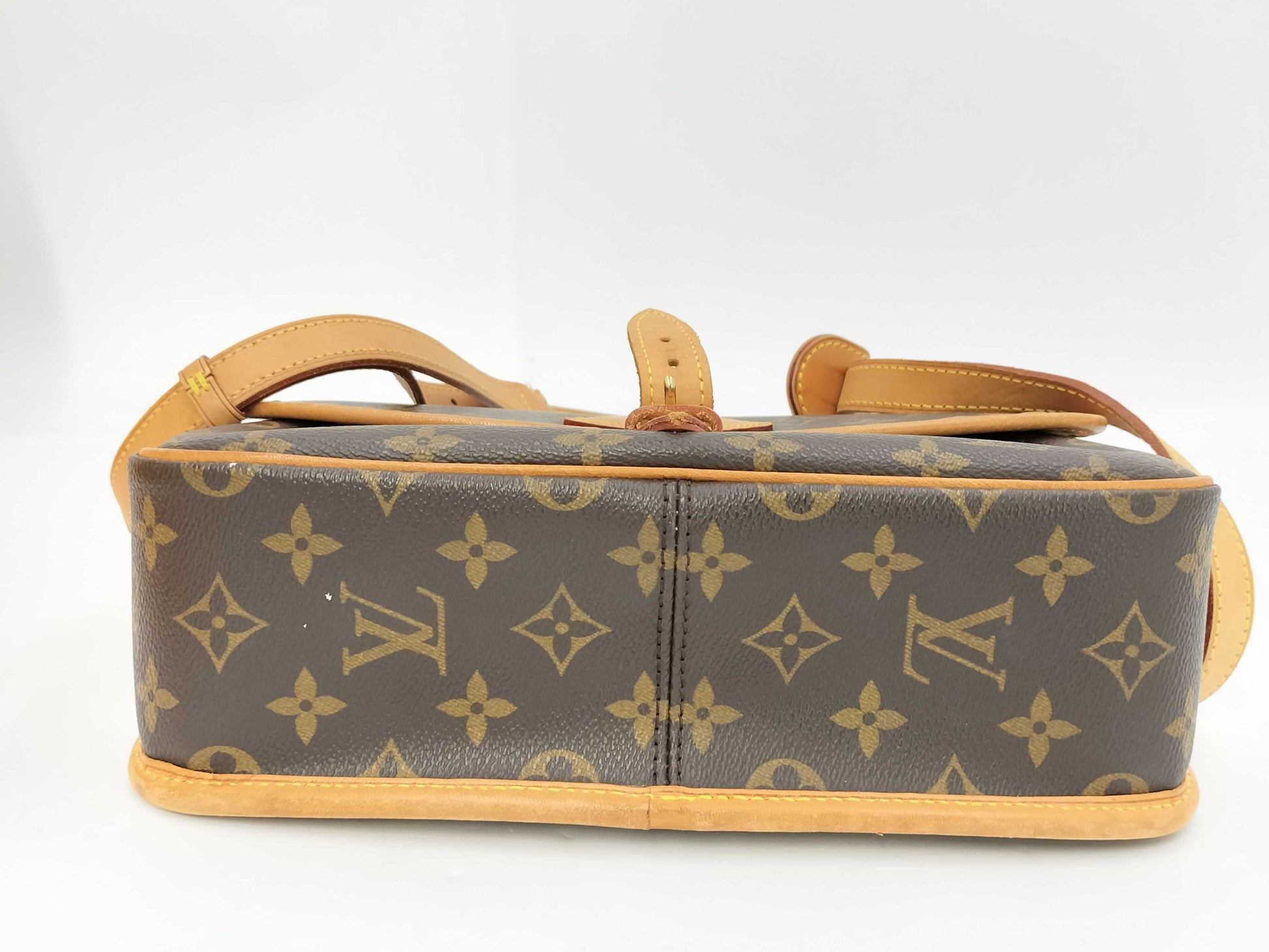 LOUIS VUITTON Sologne M42250 Shoulder Bag
