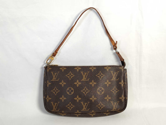 LOUIS VUITTON Monogram Pochette Accessoire M51980 Monogram Handbag