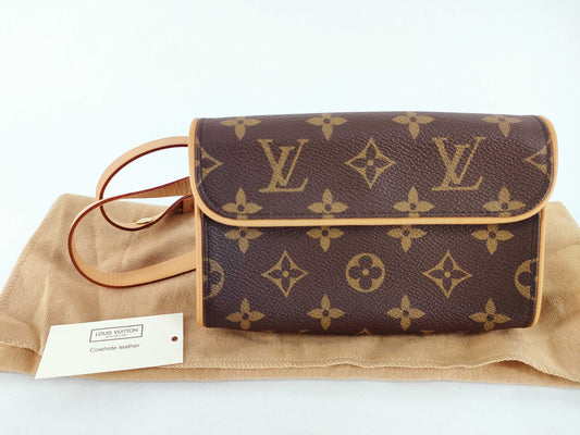 LOUIS VUITTON Monogram Pochette Florentine Shoulder Bag