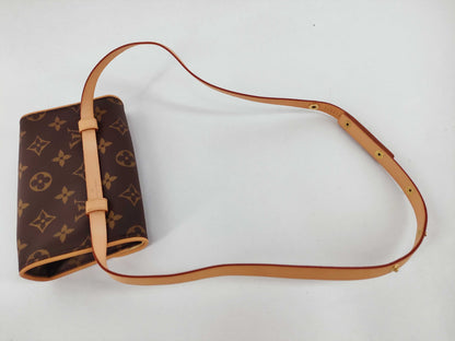 LOUIS VUITTON Monogram Pochette Florentine Shoulder Bag