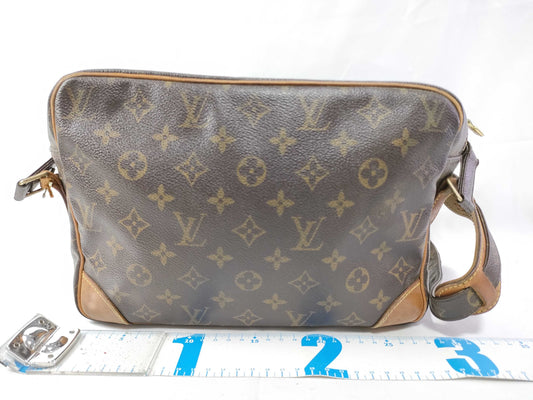LOUIS VUITTON Monogram LV Monogram Nile Shoulder Bag M45244 AR0031