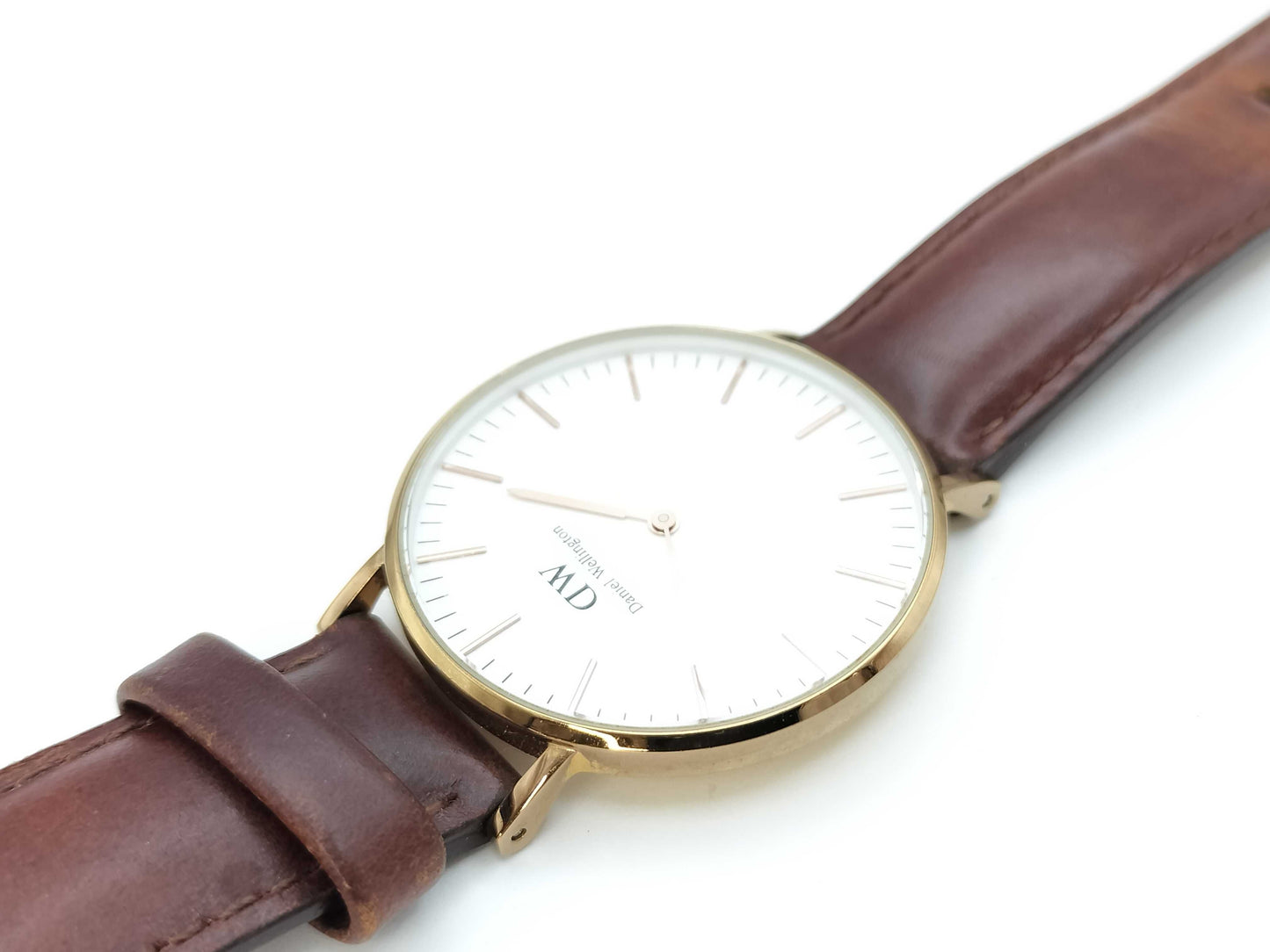 DW 01051095619 Quartz Men's Watch