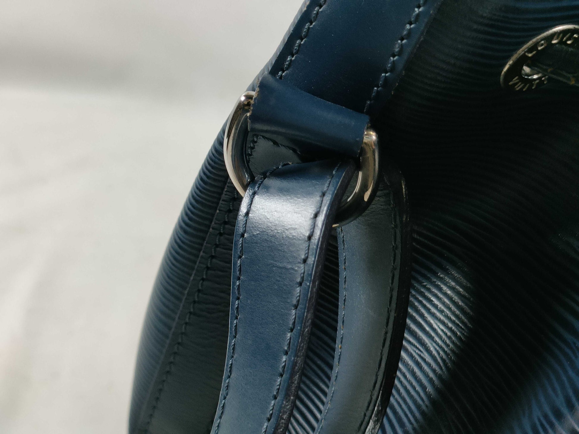 LOUIS VUITTON Epi PH - Louis Vuitton Epi Leather Bucket Bag 25cm Shoulder Bag