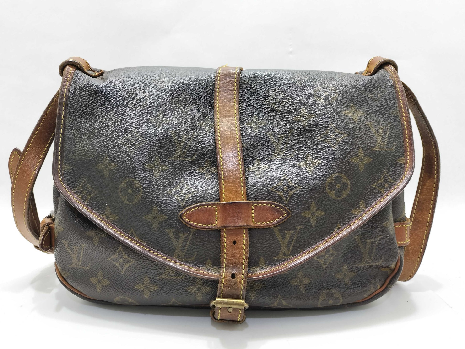 LOUIS VUITTON Monogram Saumur 30 M42256 AR8912 Shoulder Bag