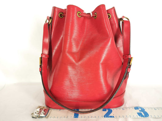 LOUIS VUITTON Epi FR - Louis Vuitton Epi Noe Red Shoulder Bag