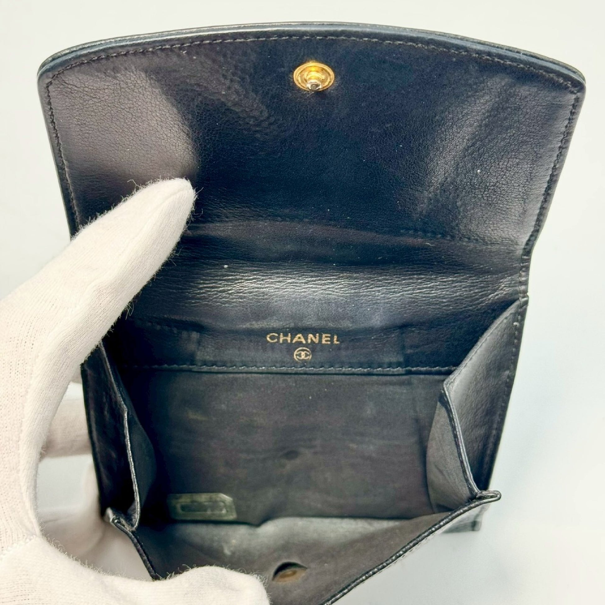 CHANEL Caviar Skin Coco Mark Bi-fold Compact Wallet with Unclear Serial Seal