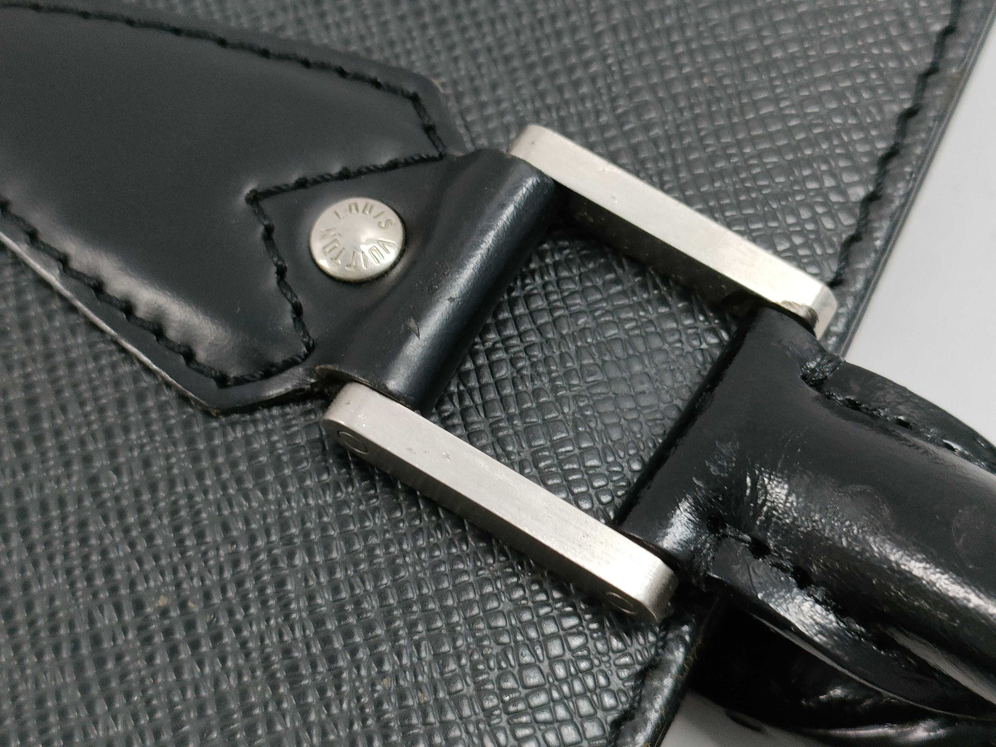 LOUIS VUITTON Louis Vuitton Porte-Document Rosan Taiga Noir Business Bag M30058 Business Bag