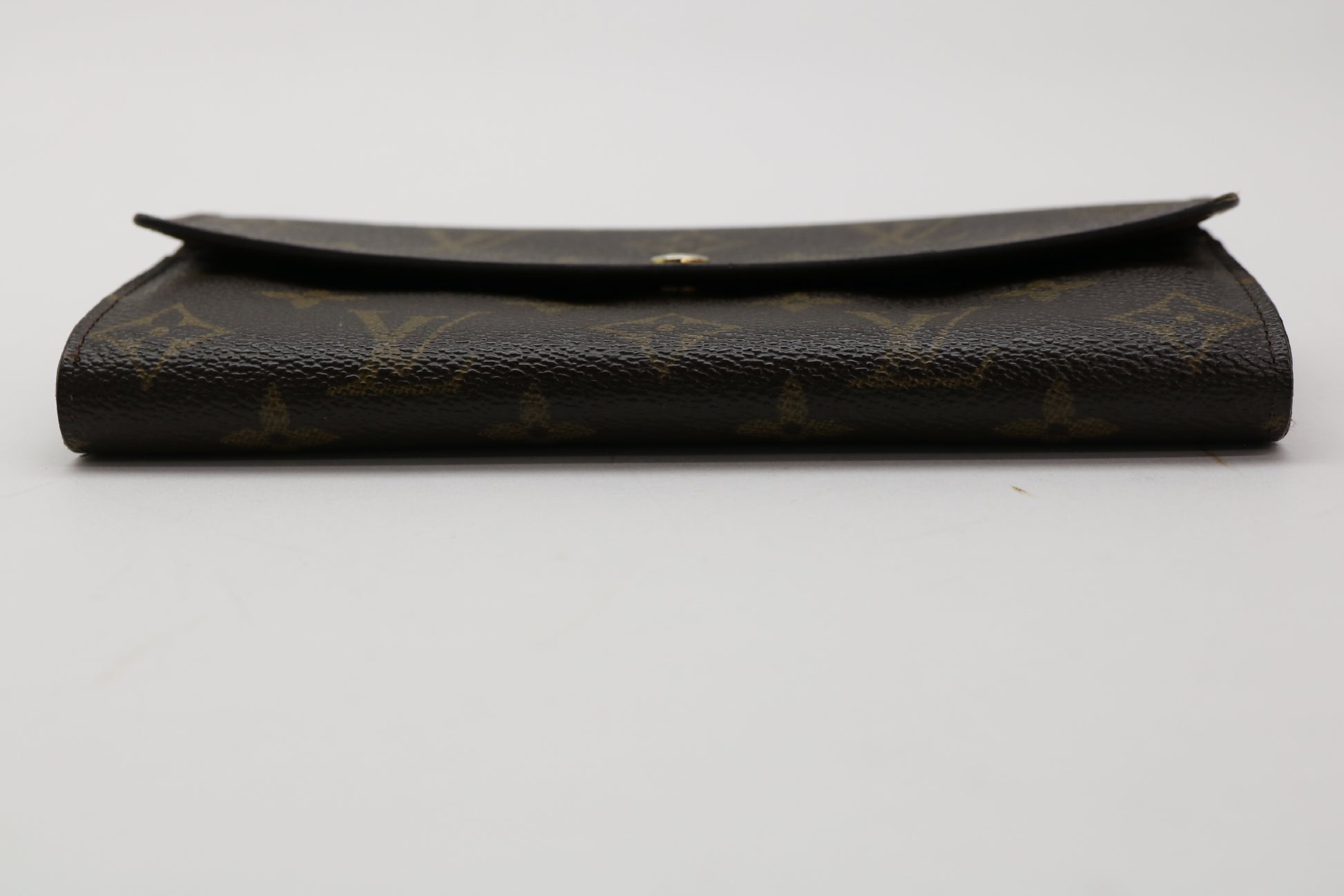 LOUIS VUITTON Monogram Sarah Wallet