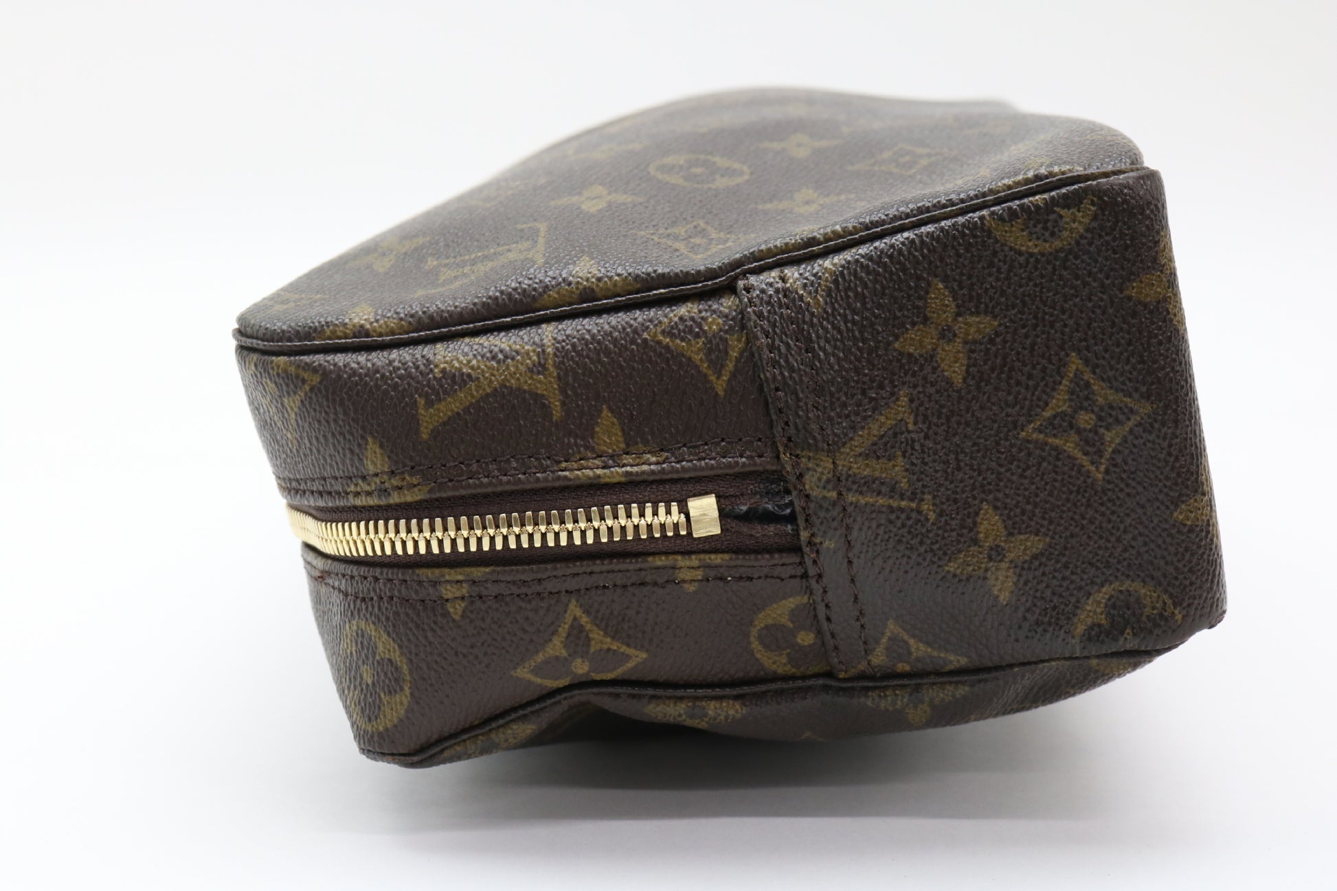 LOUIS VUITTON True Toilet Second Bag