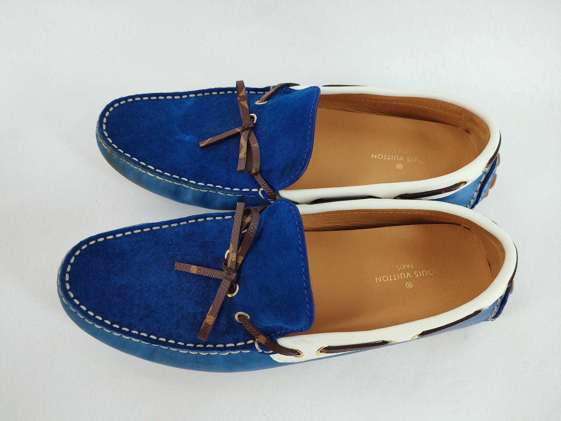 LOUIS VUITTON Louis Vuitton Driving Shoes Sneakers