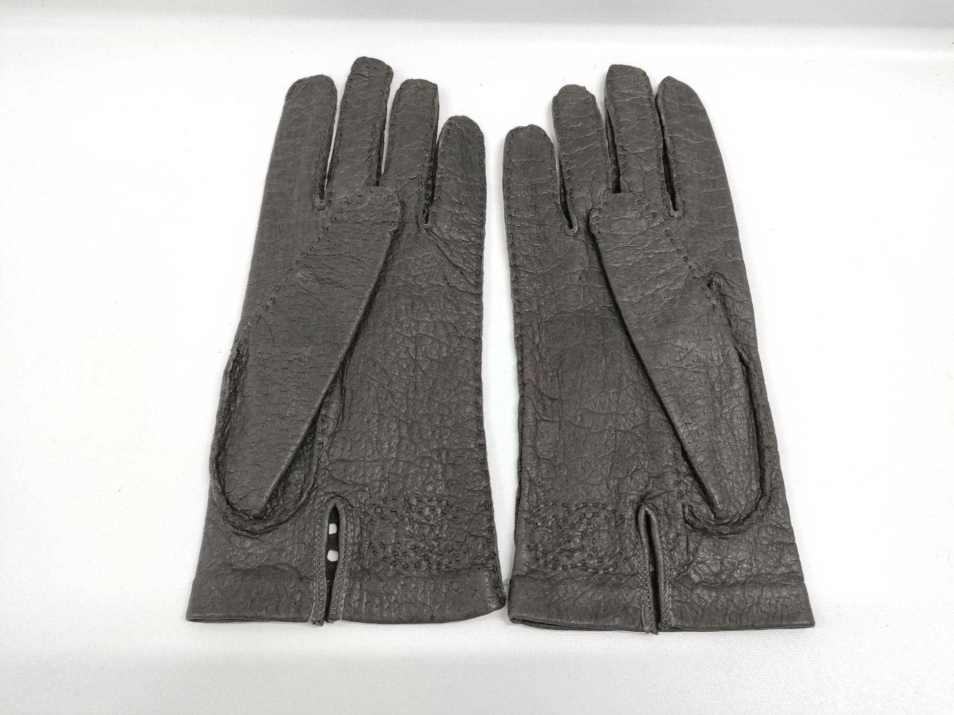 CHANEL Gloves Leather Other Accessories