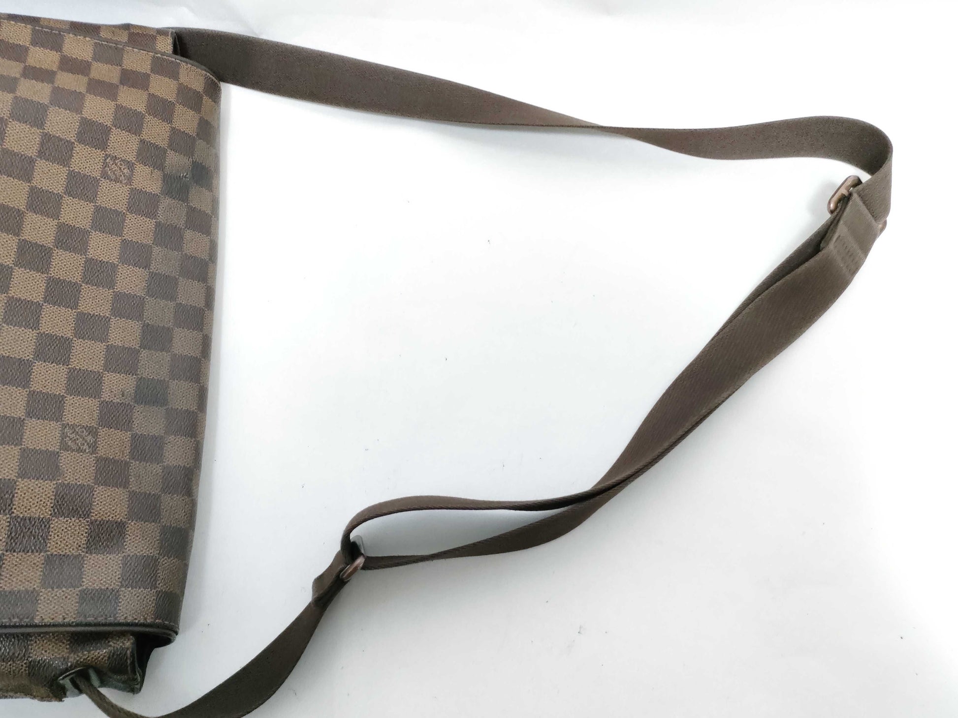 LOUIS VUITTON Damier Shoulder Bag