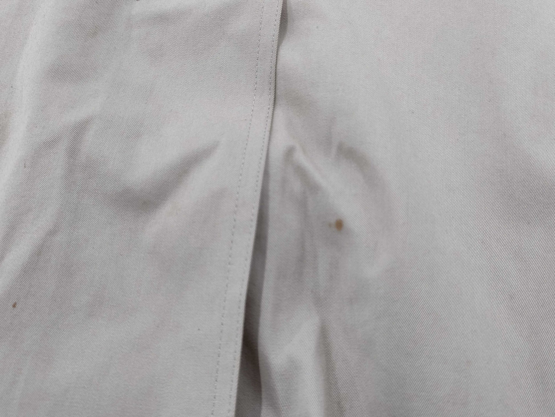 BURBERRY Trench Coat with Gold Buttons and Archive Logo, Size 7AR, C-TK83