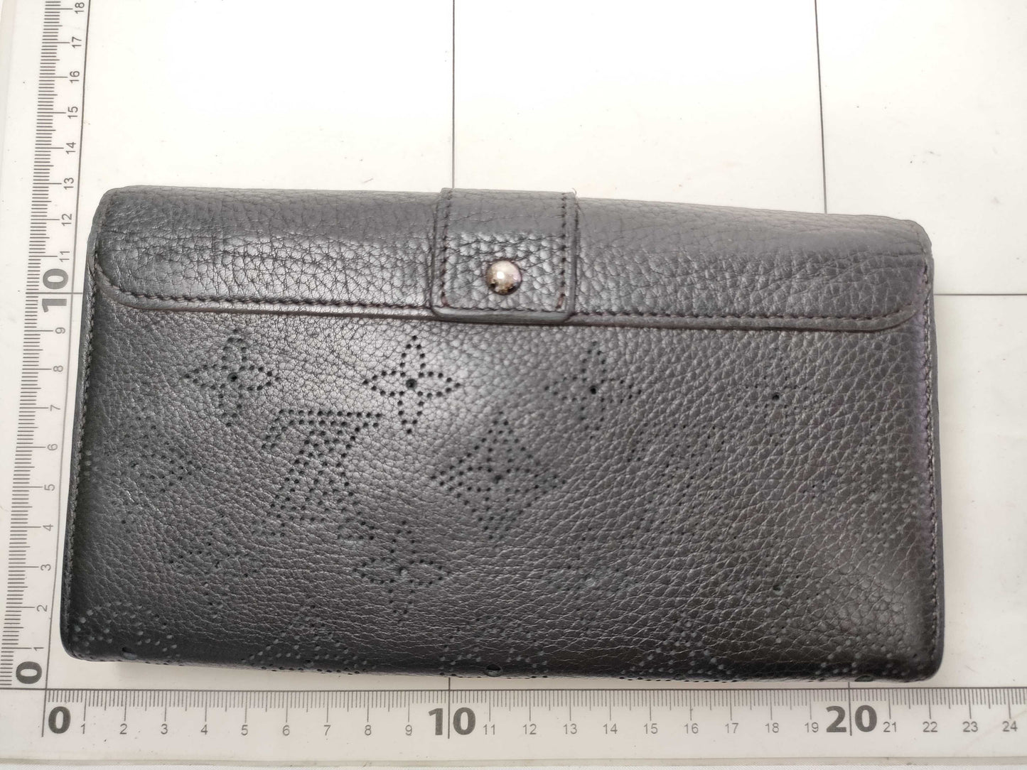 LOUIS VUITTON Wallet LV Vuitton M58136 TN2163 Initial Wallet