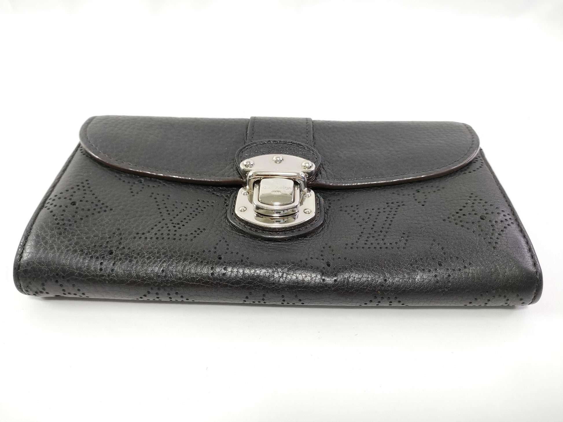 LOUIS VUITTON Wallet LV Vuitton M58136 TN2163 Initial Wallet