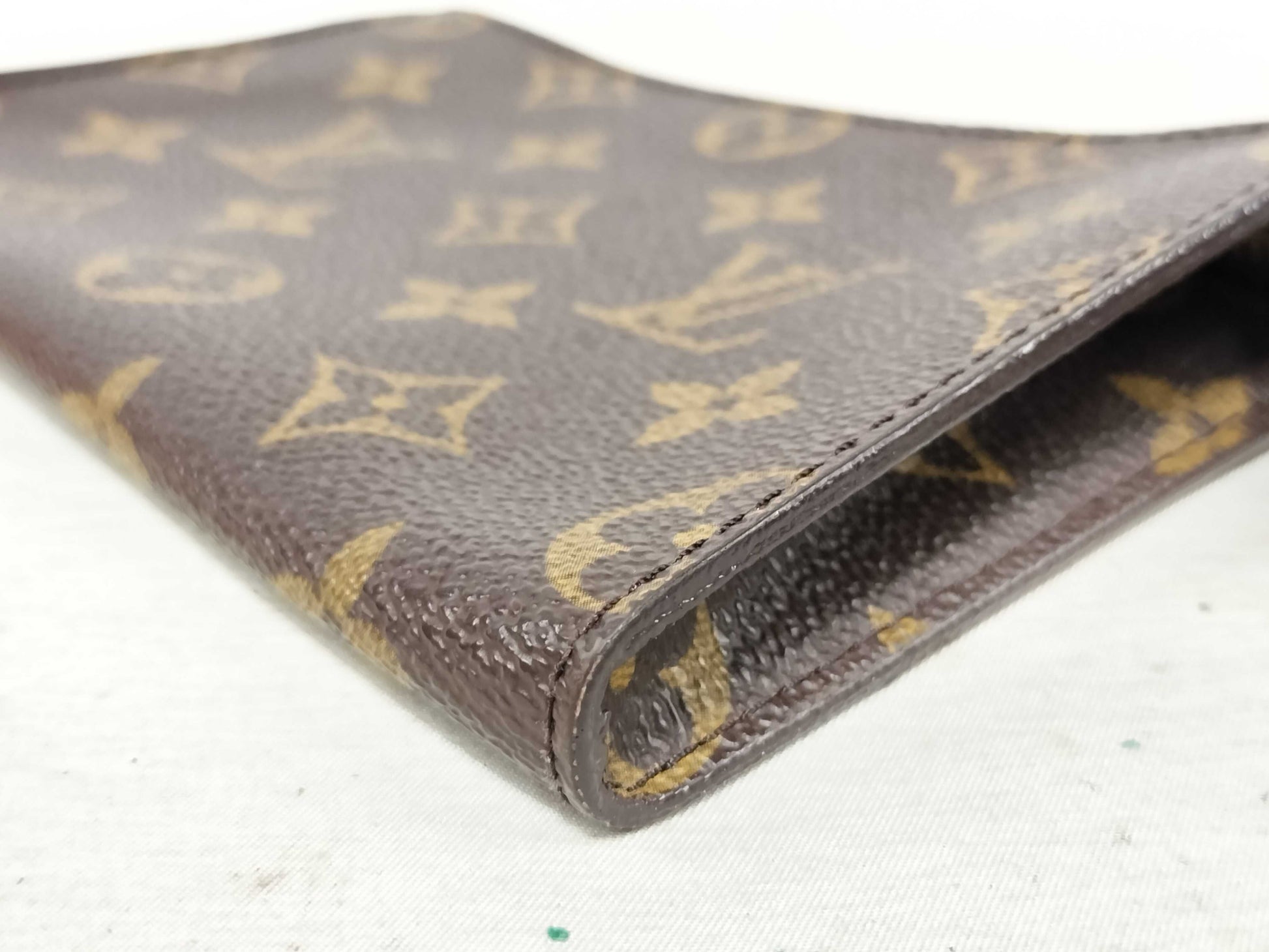LOUIS VUITTON Monogram Louis Vuitton Pouch