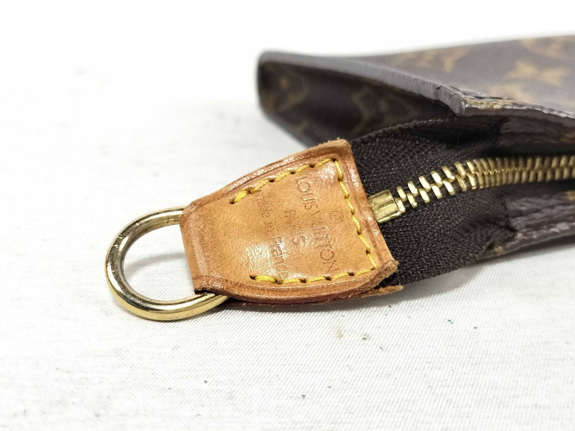 LOUIS VUITTON Monogram Louis Vuitton Pouch