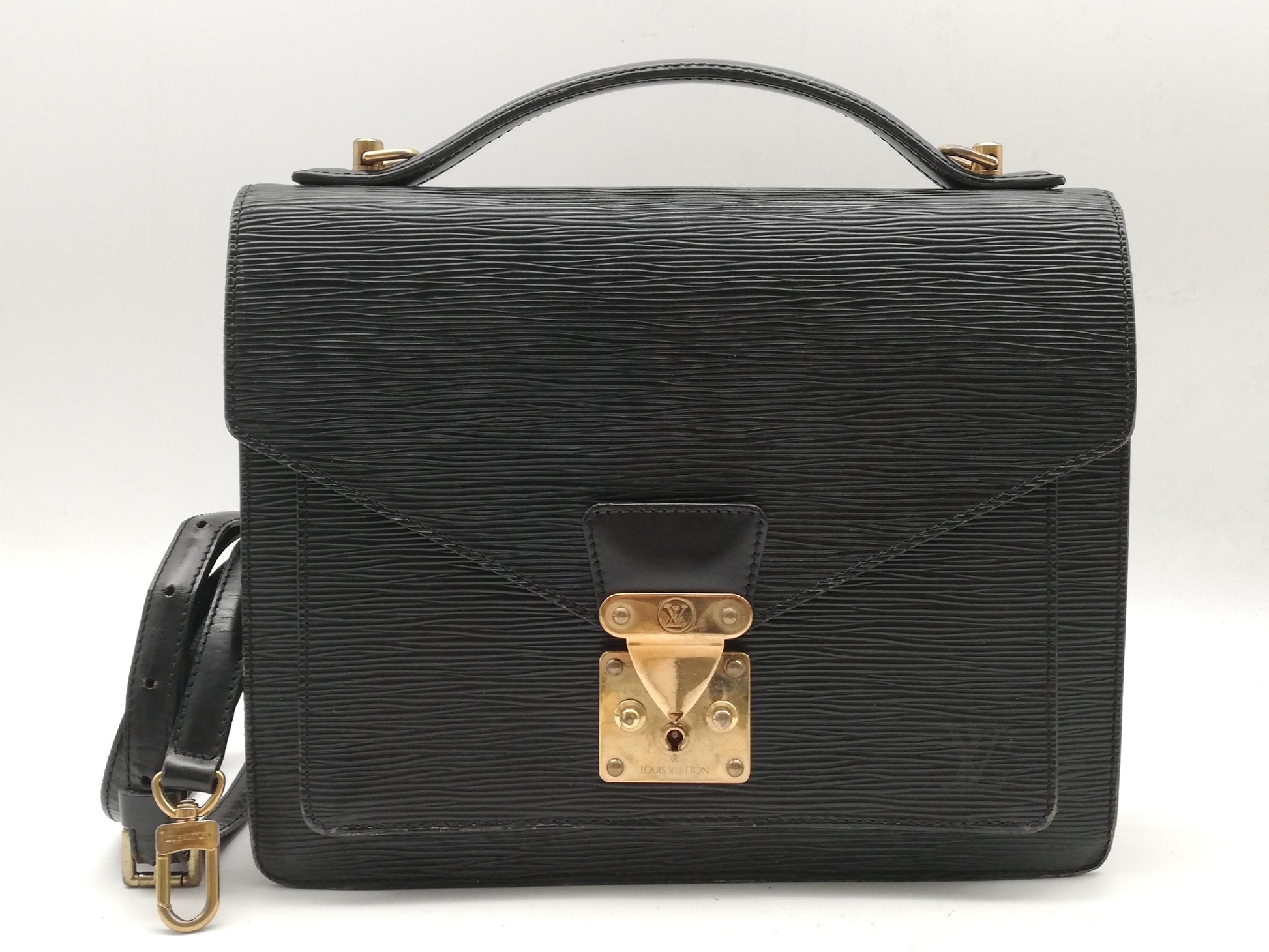 LOUIS VUITTON Epi Monceau M52122 Noir Shoulder Strap Handbag