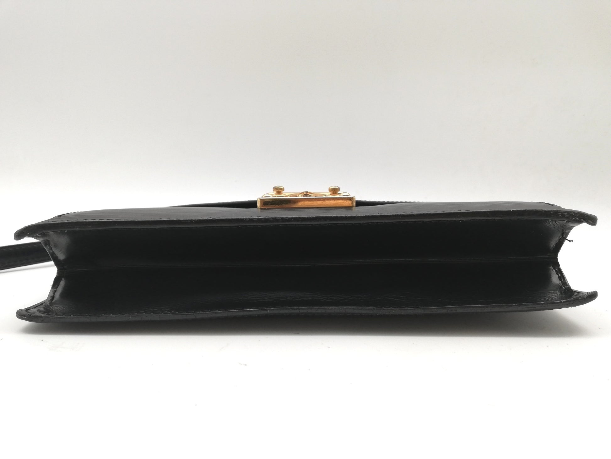 LOUIS VUITTON Epi Pochette Serie Dragonne M52612 Second Bag