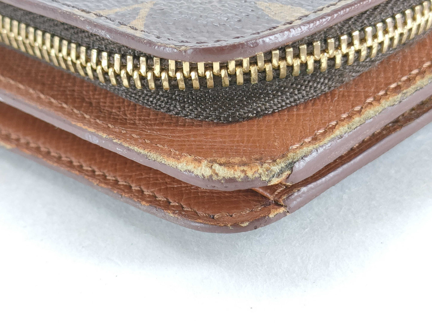 LOUIS VUITTON Monogram LOUIS VUITTON Monogram M61207 Porte Papier Zip Wallet