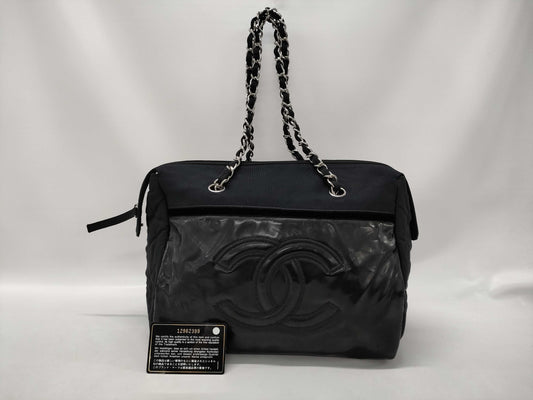 CHANEL CHANEL Chain Hand Canvas x Patent Tote Bag