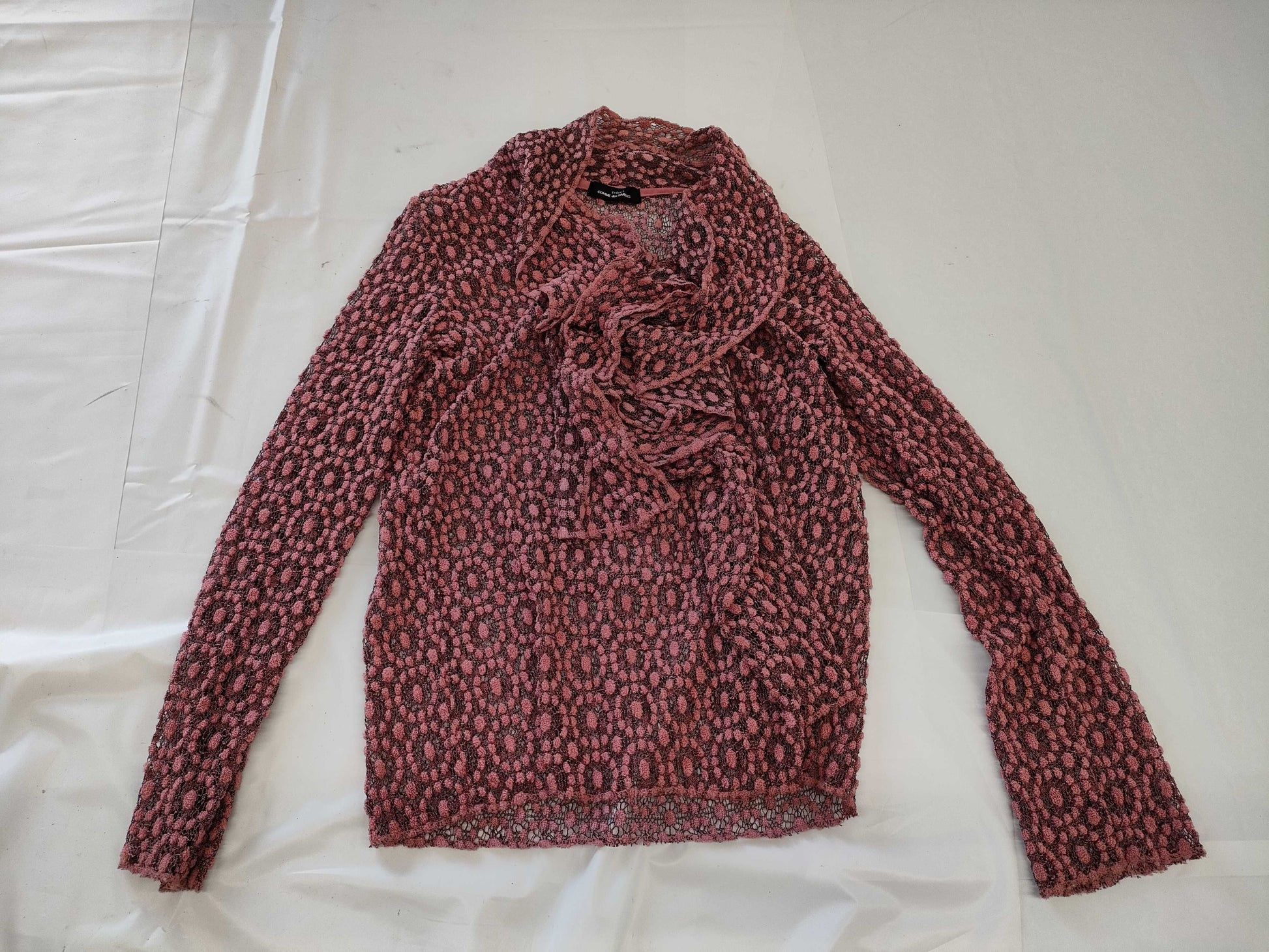 COMME des GARÇONS toricot COMME des GARÇONS early archive all-over print lace ruffle long sleeve blouse pink top