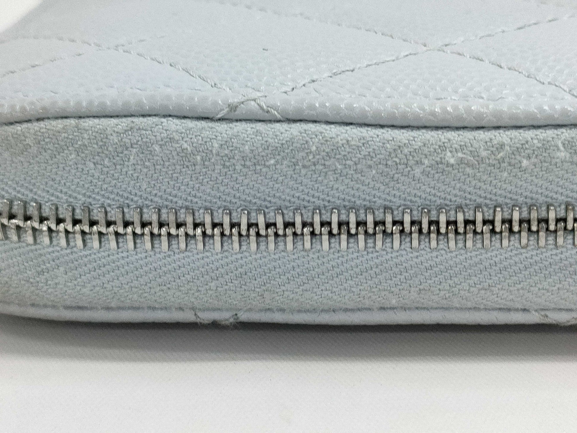 CHANEL wallet with box