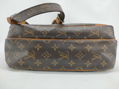 LOUIS VUITTON Monogram Bag Louis Vuitton Shoulder Bag