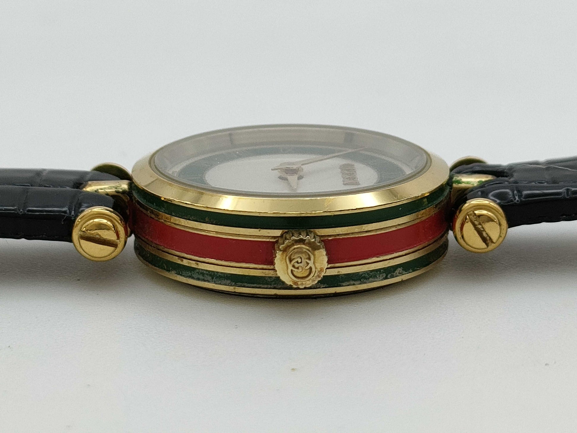 GUCCI Shelly Quartz Unmoving Women's Watch