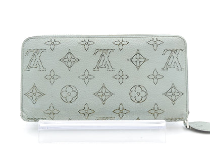 LOUIS VUITTON Mahina Zippy Wallet